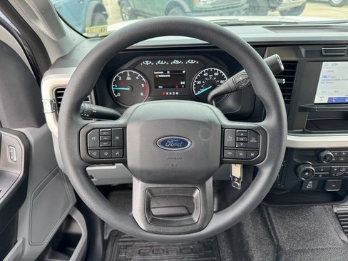 Used 2024 Ford F350 XL image 18
