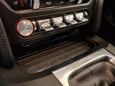 Used 2018 Ford Mustang GT Premium w/ GT Performance Package image 31