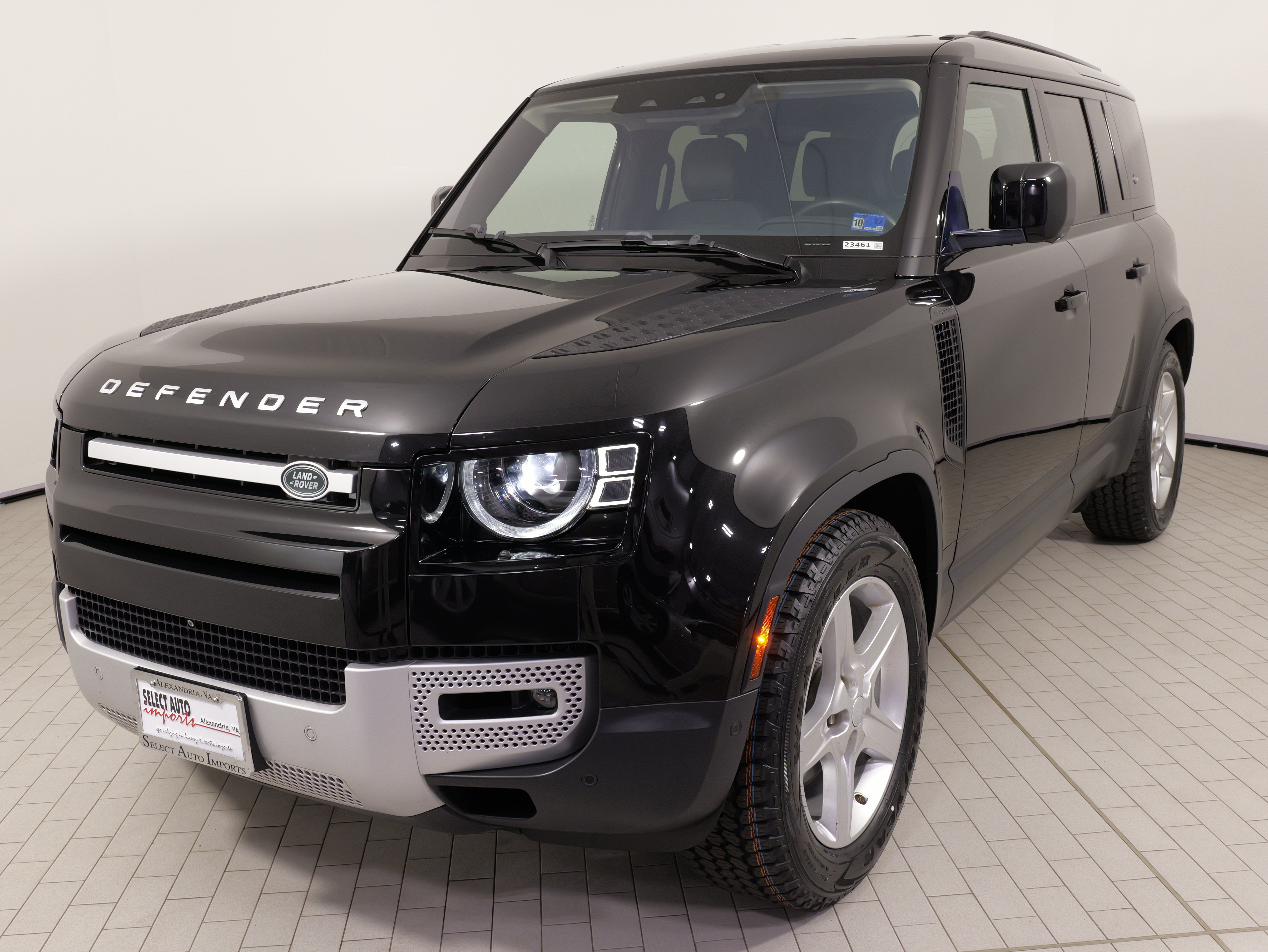 Used 2020 Land Rover Defender 110 SE AWD/4WD image 4
