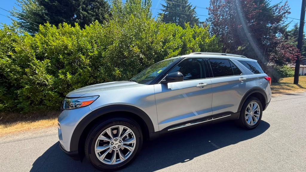 Used 2024 Ford Explorer Limited AWD/4WD image 22