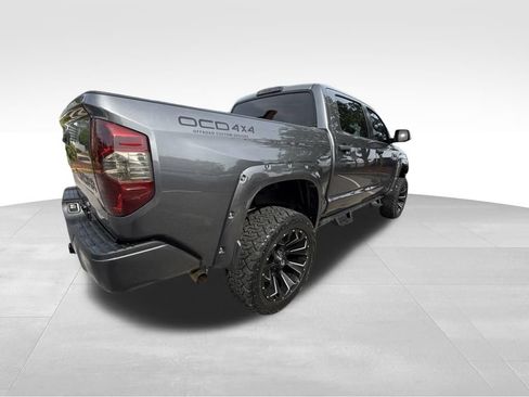 Used 2021 Toyota Tundra SR5 w/ SR5 Upgrade Package AWD/4WD image 8