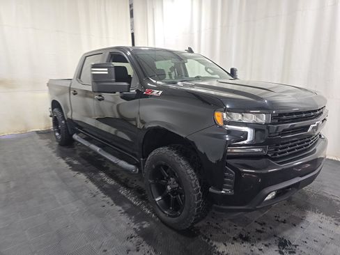 Used 2021 Chevrolet Silverado 1500 RST w/ Z71 Off-Road Package AWD/4WD image 4