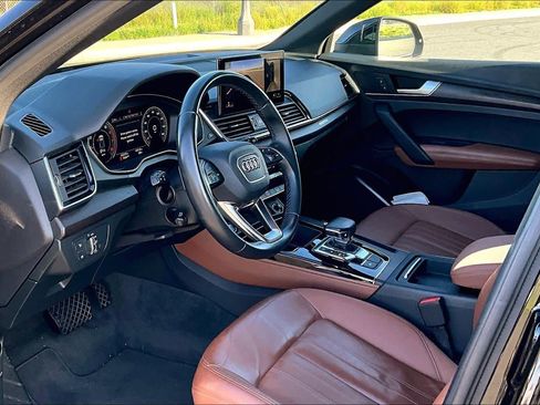 Used 2022 Audi Q5 2.0T Premium Plus image 17