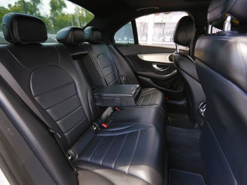 Used 2019 Mercedes-Benz C 300 Sedan w/ Premium Package image 16