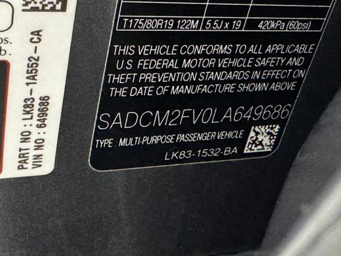 Used 2020 Jaguar F-PACE S image 40