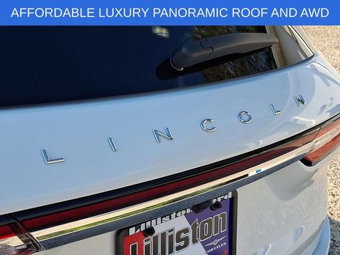 Used 2023 Lincoln Corsair Reserve w/ Equipment Group 201A AWD/4WD image 31