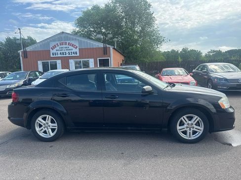 Used 2011 Dodge Avenger Mainstreet FWD image 4