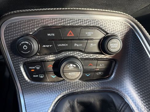 Used 2018 Dodge Challenger SRT Hellcat image 36