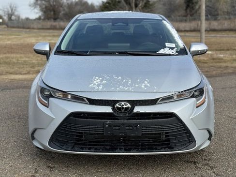 Used 2024 Toyota Corolla LE image 2