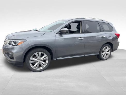 Used 2019 Nissan Pathfinder SL w/ SL Premium Package image 16