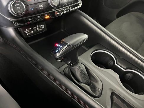 Used 2023 Dodge Durango GT AWD/4WD image 34