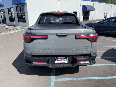 Used 2022 Hyundai Santa Cruz Limited AWD/4WD image 4
