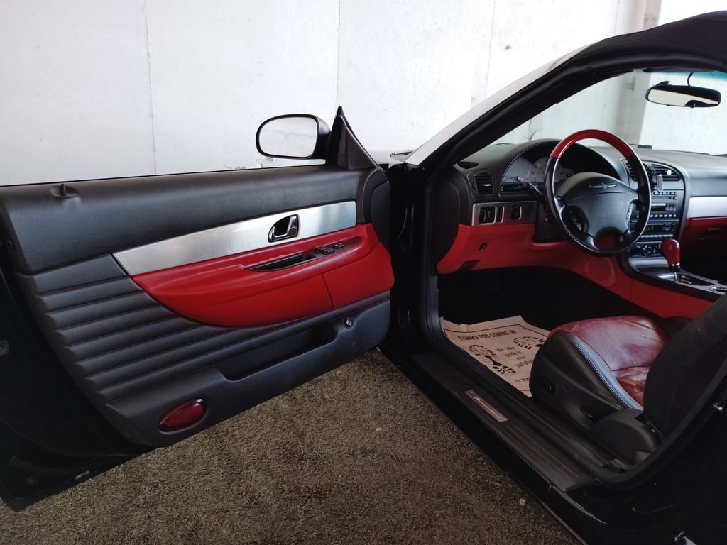 Used 2002 Ford Thunderbird RWD image 15