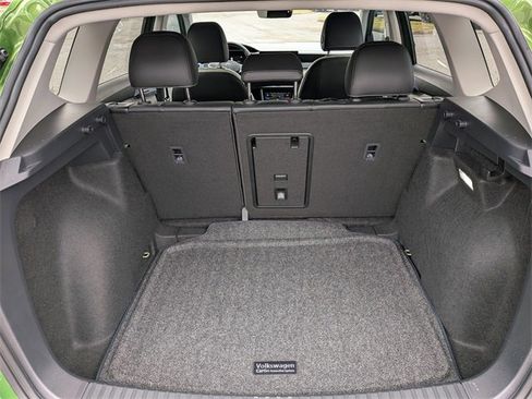 New 2026 Volkswagen Taos SE image 13