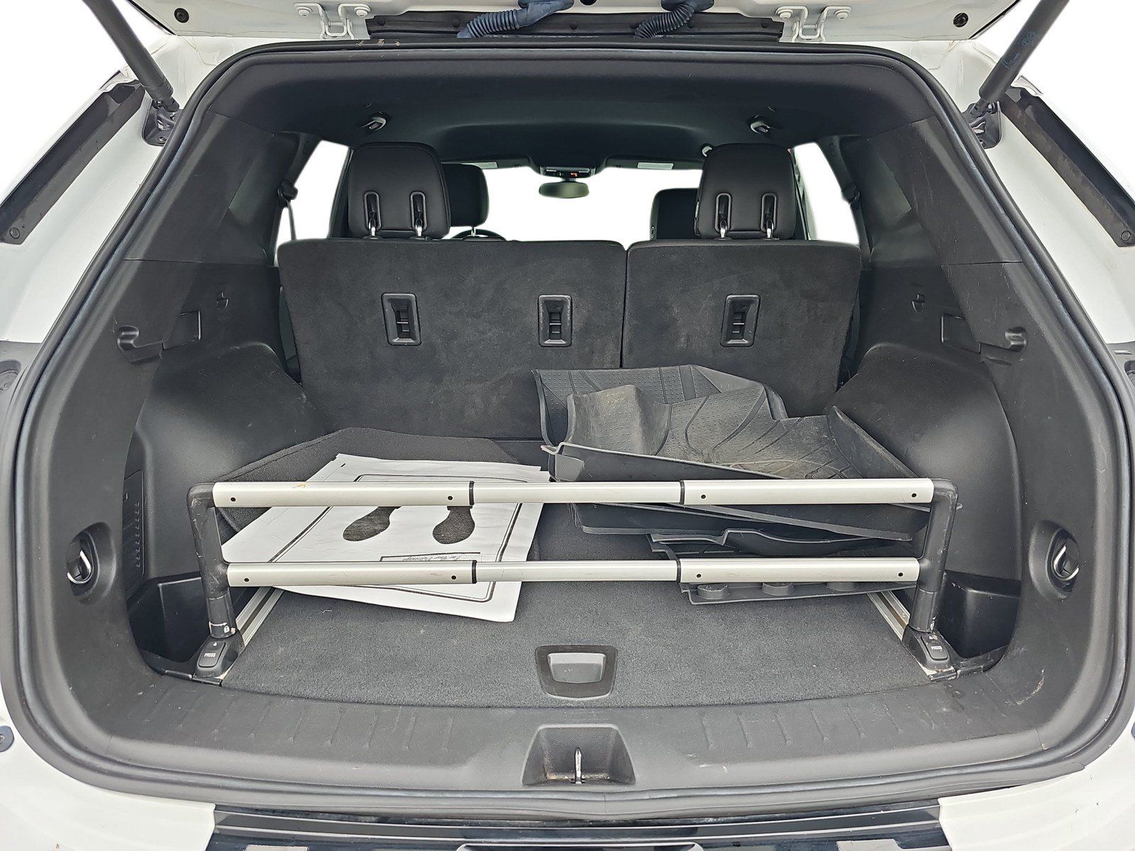 Used 2019 Chevrolet Blazer RS w/ LPO, Floor Liner Package FWD image 26