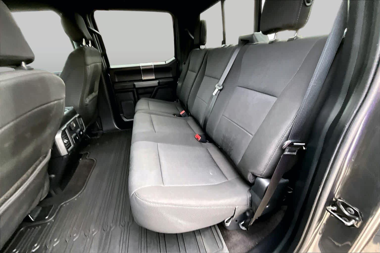Used 2019 Ford F150 XLT w/ Equipment Group 302A Luxury AWD/4WD image 23