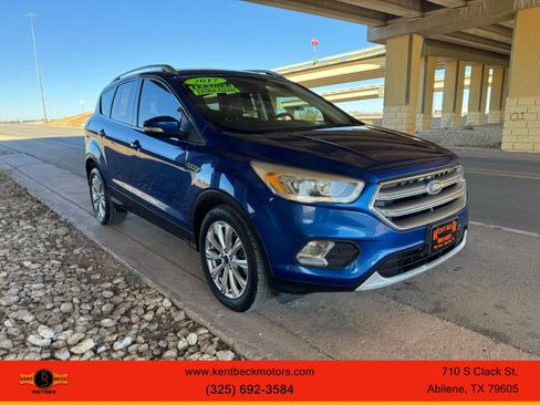 Used 2017 Ford Escape Titanium FWD image 1