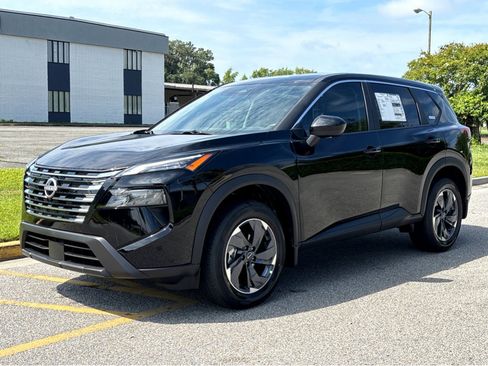 New 2026 Nissan Rogue SV image 3