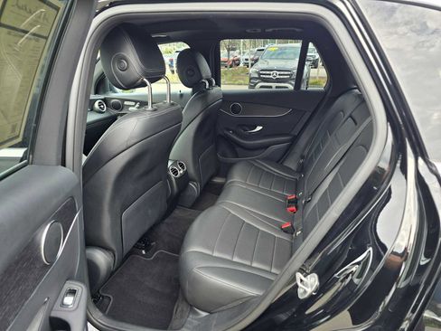 Used 2020 Mercedes-Benz GLC 300 image 18