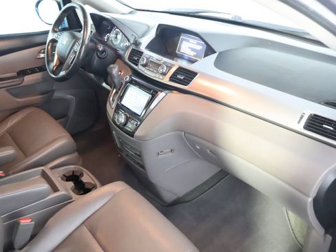 Used 2016 Honda Odyssey Touring image 51