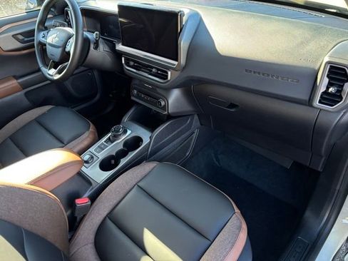 New 2025 Ford Bronco Sport Outer Banks w/ Outer Banks Tech Package+ image 23