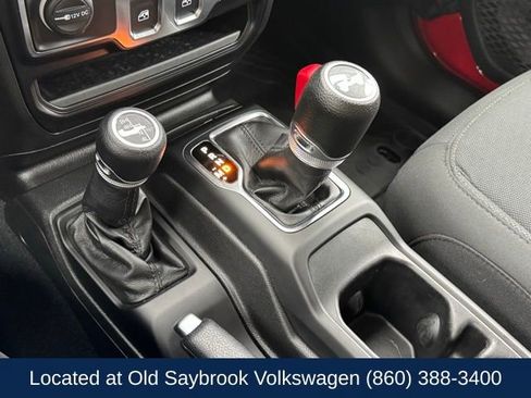 Used 2022 Jeep Wrangler Willys image 27