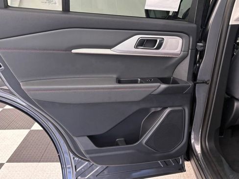 New 2026 Ford Explorer Active AWD/4WD image 24