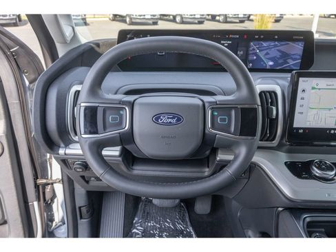 Used 2025 Ford Expedition Max Active AWD/4WD image 21
