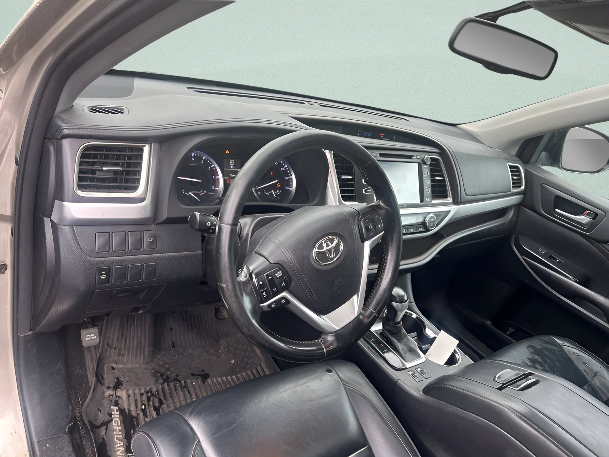 Used 2016 Toyota Highlander XLE AWD/4WD image 22