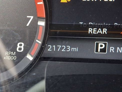 Used 2024 Nissan Frontier PRO-4X w/ Off-Road Protection Package image 17
