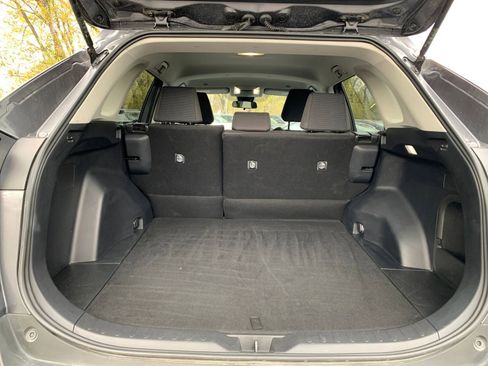 Used 2025 Toyota RAV4 LE image 30