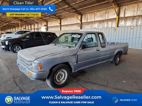 Used 1991 Toyota Pickup Deluxe RWD image 1