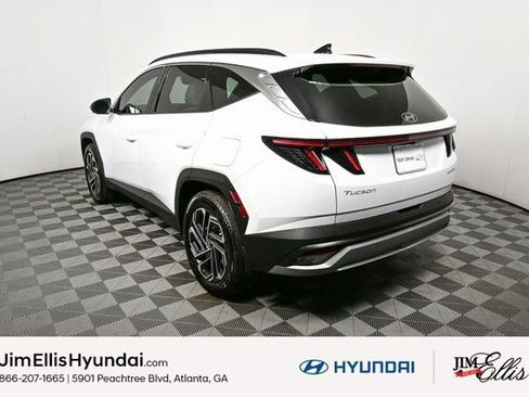 Certified 2025 Hyundai Tucson Limited image 32