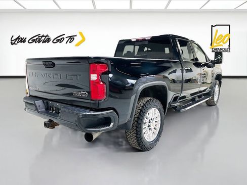 Used 2021 Chevrolet Silverado 2500 High Country image 5