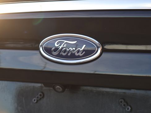 Used 2016 Ford Fusion Titanium w/ Terracotta Package image 18