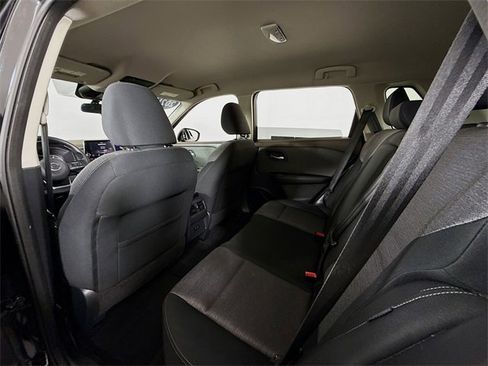 Certified 2021 Nissan Rogue SV image 10