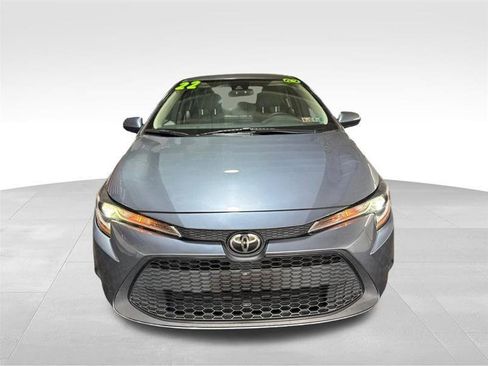 Used 2022 Toyota Corolla LE FWD image 2
