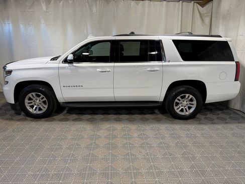 Used 2015 Chevrolet Suburban LT image 5