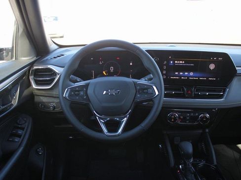 New 2026 Chevrolet TrailBlazer ACTIV image 11