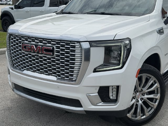 Used 2022 GMC Yukon Denali RWD image 5