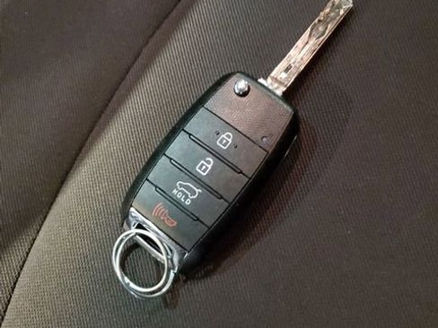 Used 2019 Kia Soul Base image 30