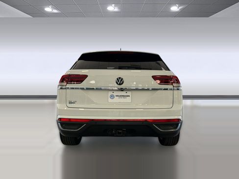 Used 2023 Volkswagen Atlas Cross Sport SE FWD image 10
