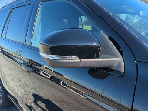 New 2025 Ford Expedition Platinum w/ Stealth Performance Package image 12