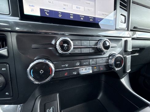 Certified 2022 Ford F150 XLT w/ Equipment Group 302A High image 22