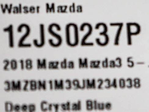 Used 2018 MAZDA MAZDA3 Grand Touring w/ Premium Equipment Package FWD image 24