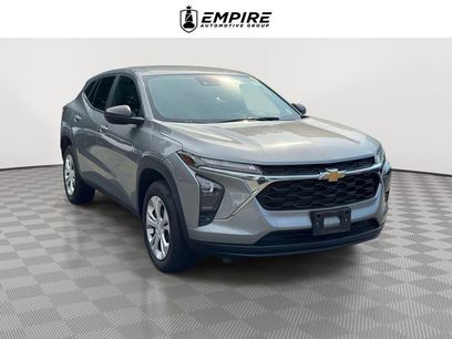 Used 2024 Chevrolet Trax LS w/ Driver Confidence Package