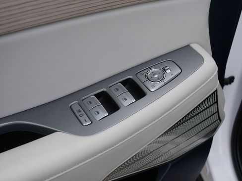 Used 2021 Hyundai Palisade Limited image 19