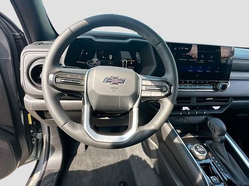 New 2026 Chevrolet Colorado Trail Boss AWD/4WD image 12