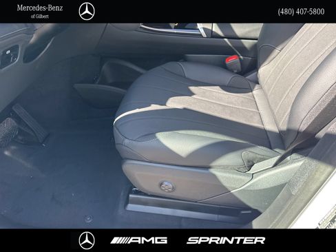 New 2026 Mercedes-Benz EQE 320 4MATIC SUV image 12