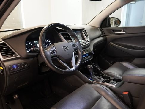 Used 2016 Hyundai Tucson Limited w/ Option Group 03 AWD/4WD image 7